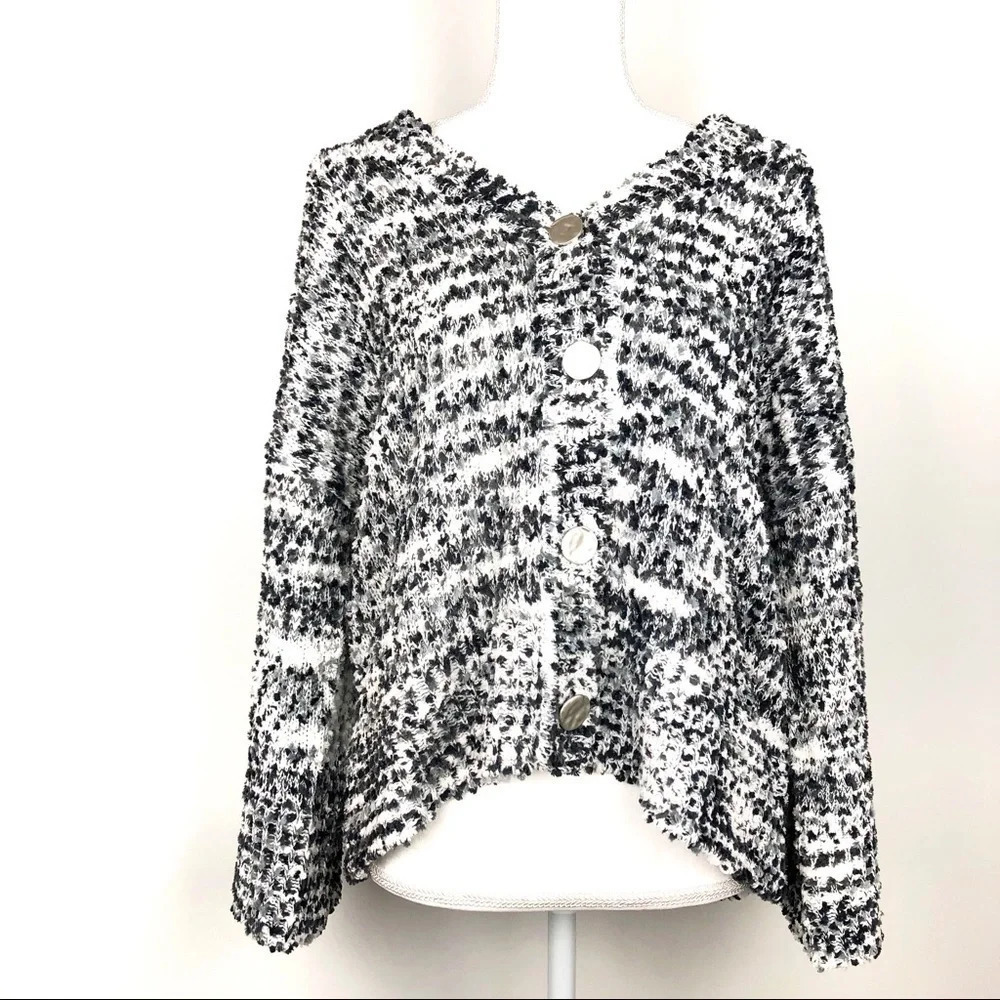 Andrew Marc | Chunky Knit Drop Shoulder Cardigan